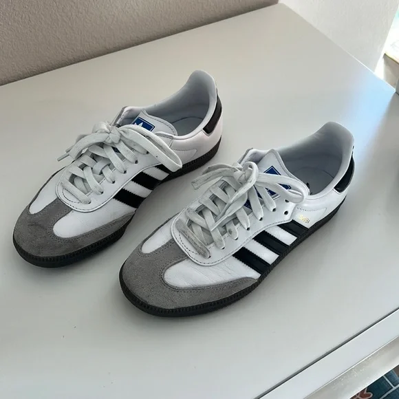 adidas SAMBA OG ホワイト/ブラック/グレー 10 27.5 NWT Adidas Samba OG W Sneakers Silver Metallic Core Black